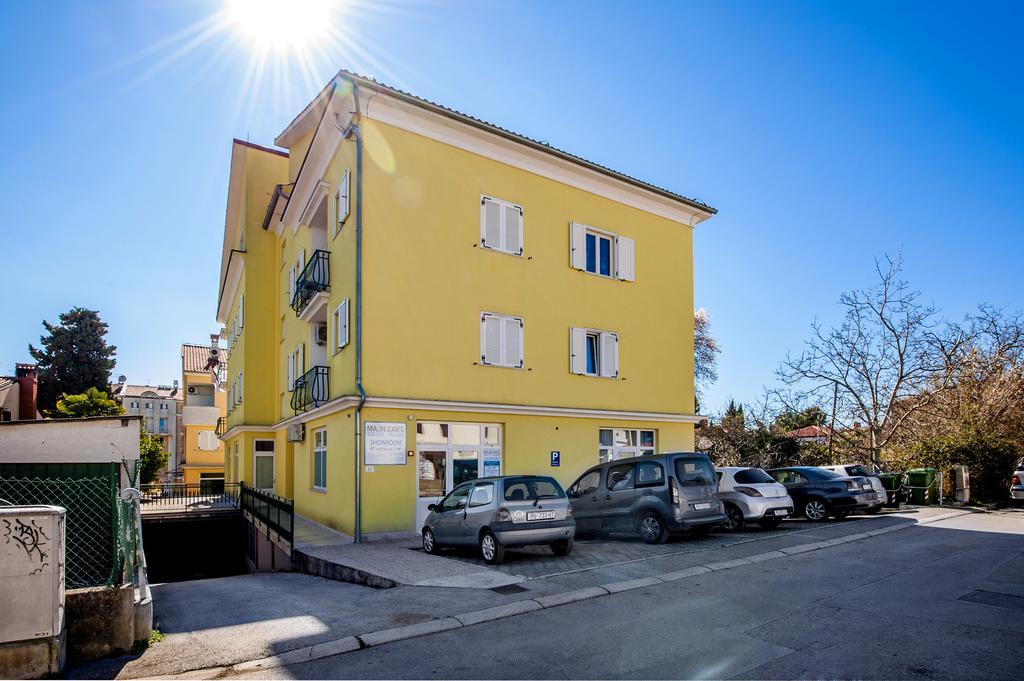 Apartment The Loft Rovigno Esterno foto