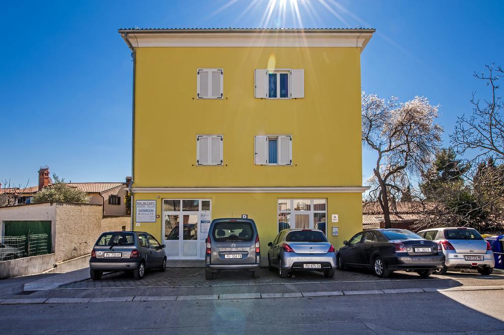 Apartment The Loft Rovigno Esterno foto